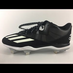 adidas dual threat cleats